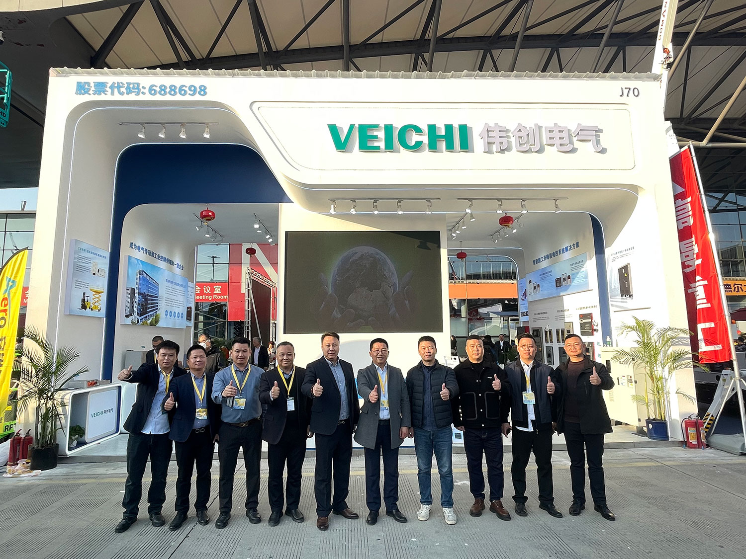 電”啟未來(lái) | 偉創(chuàng)電氣創(chuàng)新型解決方案，綠動(dòng)上海寶馬展